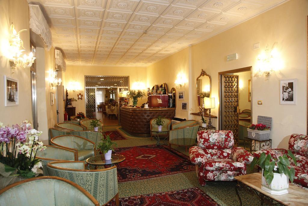 Hotel Diana Grado Extérieur photo