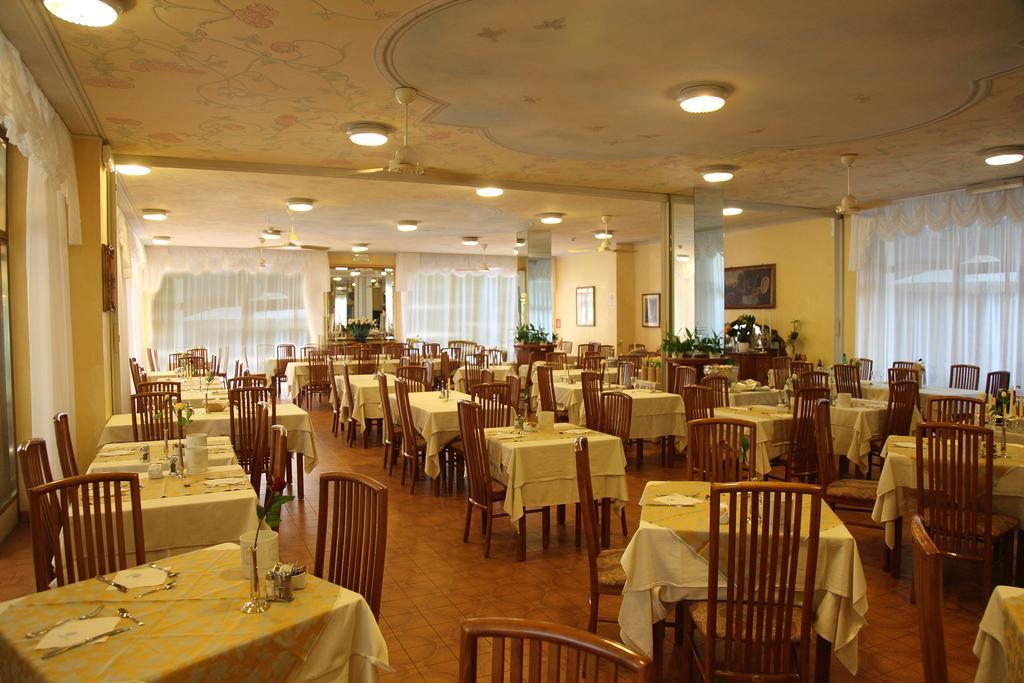 Hotel Diana Grado Extérieur photo